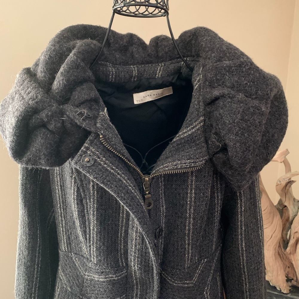 Zara jacket - Picture 2 of 2